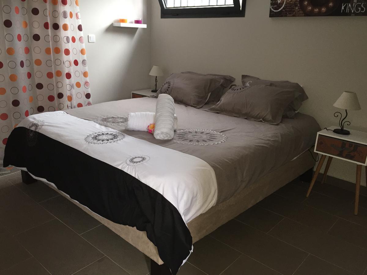 Le Lambablanc Bed and Breakfast Bras-Panon Εξωτερικό φωτογραφία