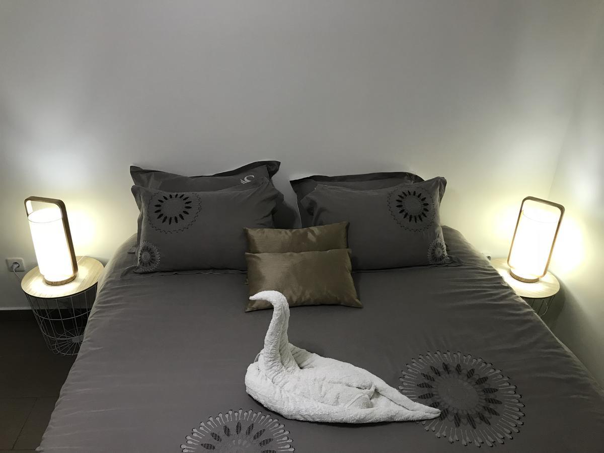 Le Lambablanc Bed and Breakfast Bras-Panon Εξωτερικό φωτογραφία